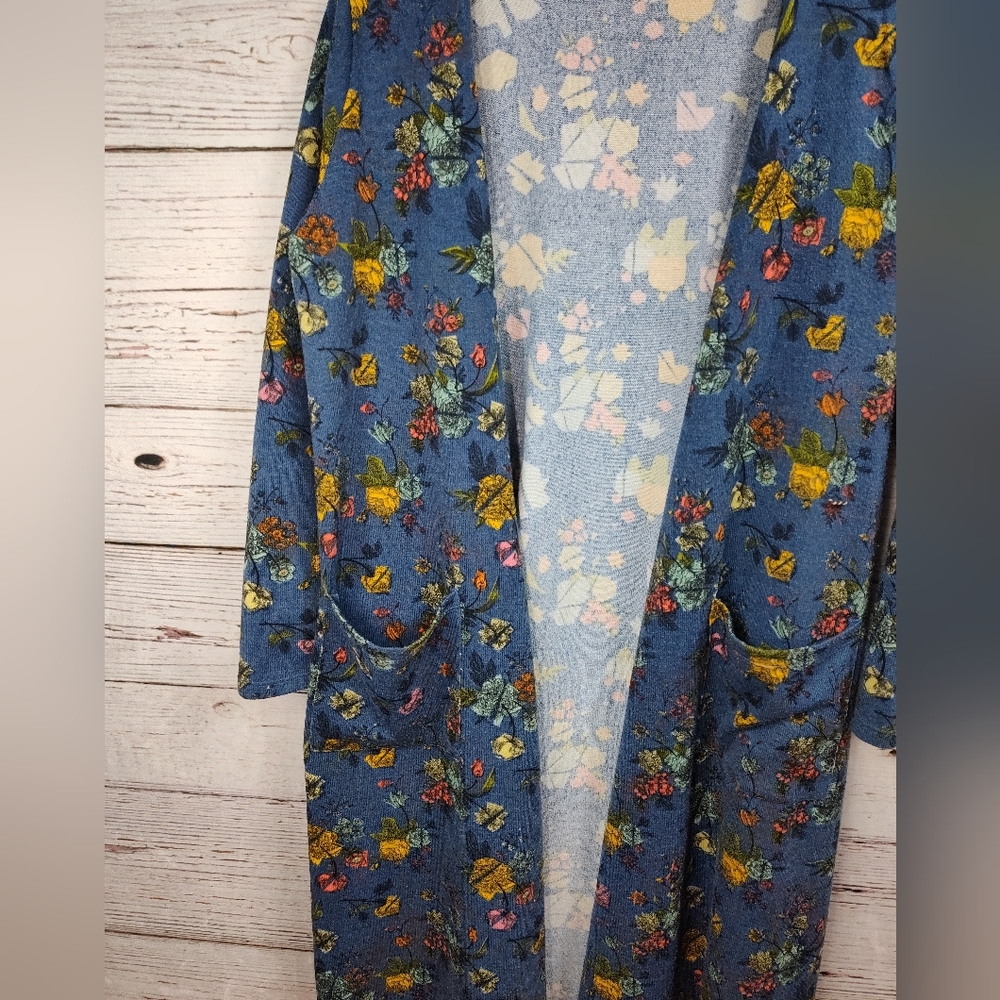 LulaRoe Long Sarah Cardigan - Picture 4 of 7